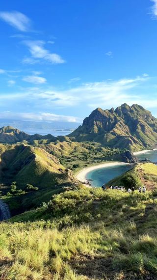5D4N • Indonesia + Bali + Komodo Island + Avisha Spa + Tanah Barak Cliff + Komodo National Park + Pink Beach + Kanawa Island snorkeling experience