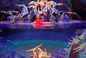6D5N · Private Tours · Relaxing Beijing Tour: City Highlights, Gubei Water Town & Night Show