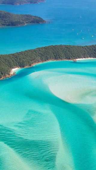 3D2N • Whitsunday Islands, Australia + Airlie Beach + 60min scenic flight over Heart Reef + Whitehaven Beach speedboat