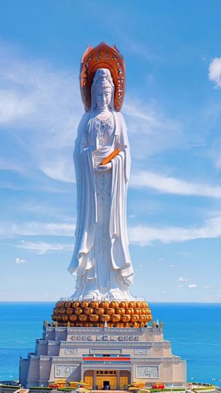 6天5晚 • 海南海口＋萬寧＋三亞＋陵水環島遊 遇見不一樣的海南 ｜航太科普＋南海博物館＋網紅燈塔＋熱帶雨林大玩家暢玩 贈黎族換裝體驗
