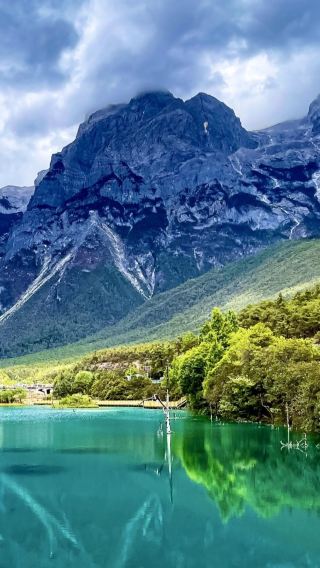 10D9N • No surcharge for ChristmasYunnan: Kunming + Dali + Lijiang + Shangri-La + Lugu Lake +Erhai Lake + Yulong Snow Mountain + Stone Forest + Lijiang Impression Show: Solo Travel Friendly & Tailor-Made Tour