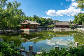 3D2N · Group Tours ·  9-person VIP small group, shopping-free itinerary for downtown Beijing sightseeing. Guests may apply for Palace Museum ticket assistance 8 days in advance. ·  Featuring 24-hour airport transfers, an exclusive butler, and an all-in-one tour of the Forbidden City and Mutianyu Great Wall.