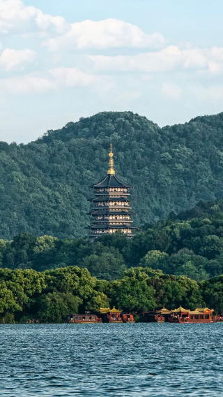 6天5晚 • 上海＋蘇州＋嘉興＋杭州