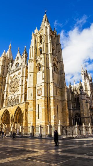 11D10N • Andalusia, Portugal and Galicia, including Madrid (excluding the Alhambra)