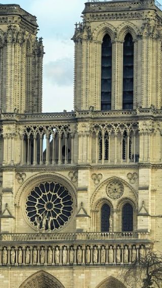 7D6N • Paris: 7-Day 5-Country Coach Tour With Hotels & Breakfast