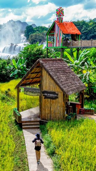 8D7N • Tour package: gratuities included, Chongzuo & Beihai, featuring 180° Weizhou Island loop tour, Detian Transnational Waterfall, Tongling Grand Canyon hiking, and seaview resort afternoon tea