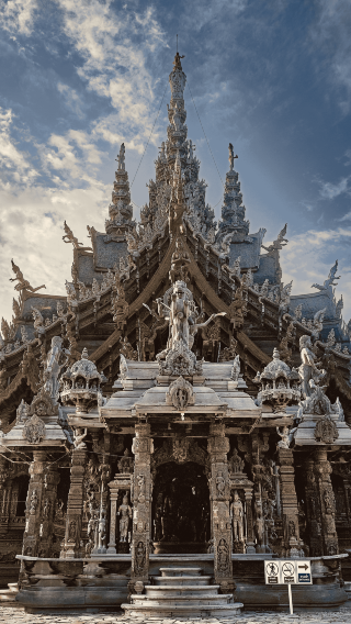 4D3N • Pattaya + Koh Phai & Koh Rin + Sanctuary of Truth + Khao Chi Chan: Custom Tour with Cliff Restaurant Booking & Complimentary Arrival Card
