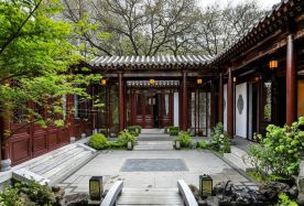 5D4N · Private Tours · In-Depth Beijing Experience: Hutong & Siheyuan, Great Wall, Palace Museum & Tianleyuan Show · Experience authentic old Beijing Hutong life, immerse yourself in Peking Opera culture, enjoy unique transportation options at Mutianyu Great Wall, visit all must-see attractions in downtown Beijing, with a professional Chinese-speaking guide throughout the journey. The itinerary is fully adjustable and customizable.