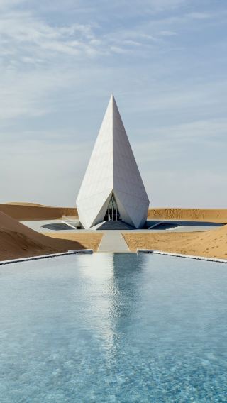 5D4N • Enjoy a wonderful tour of Shapotou in Yinchuan and Zhongwei, Ningxia.