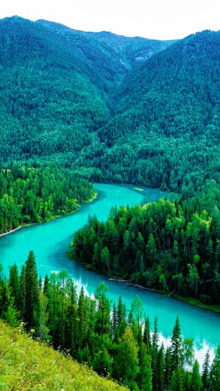 10D9N • Northern Xinjiang + Hemu Scenic Area + Sayram Lake