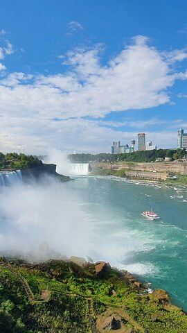 2D1N • 2-Day Niagara Falls Tour from D.C. w/ Overnight in the Falls Area