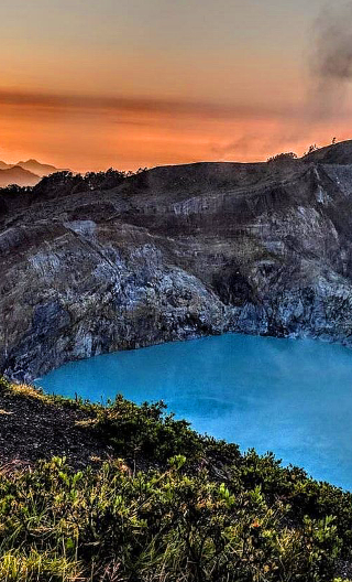 8D7N • Flores Highland Overland Tour: Spider–Web Rice Fields, Kelimutu Tri–Color Lakes, Ancient Villages & Hot Springs, Ends in Ende