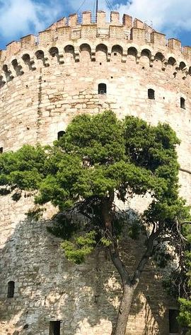 5D4N • 5 Days Private Tour: Delphi – Meteora – Thessaloniki & Pelio