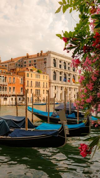 13D12N • Italy, Switzerland & France · Rome to Paris via Florence, Venice, Milan, Lucerne, Interlaken, Geneva