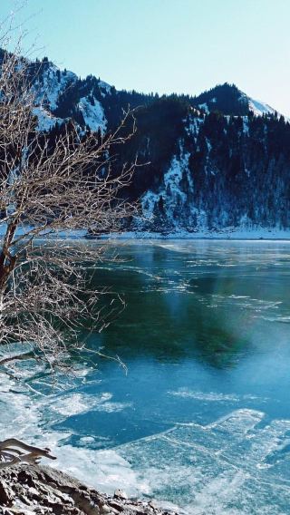 10D9N • Winter tour of Northern Xinjiang—snow party at sunset & Hemu bonfire—stay in Hemu wooden cabins & near Sayram Lake Scenic Area—Turpan Fire Land: optional skiing—no shopping, tips included