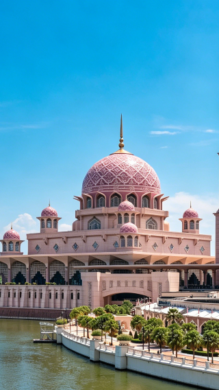 5D4N • Kuala Lumpur + Melaka + Kuala Selangor Experience Nyonya costume culture
