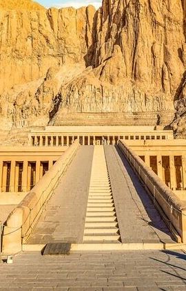 2D1N • Hurghada: Over Day Tour to Luxor & Balloon Ride & Felucca
