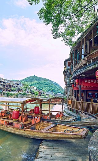 4D3N • Changsha + Zhangjiajie + Fenghuang County + Zhangjiajie Grand Canyon Glass Bridge + Furong Town + Fenghuang Ancient Town + Tianmen Mountain National Forest Park