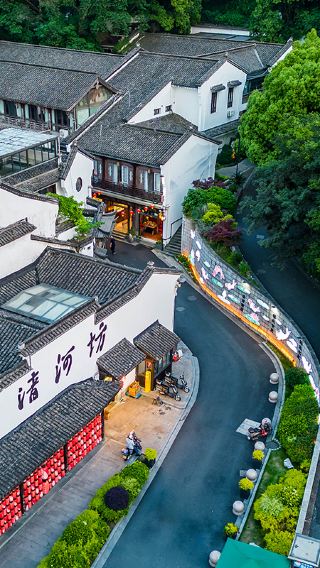 6D5N • Shanghai + Hangzhou + Suzhou + Wuzhen