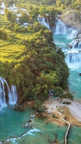 2D1N • 2 Days and 1 Night Trip to Ban Gioc Waterfall