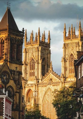 4D3N • United Kingdom + London + York + Edinburgh + Cambridge