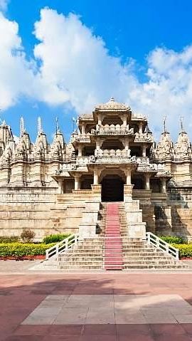3D2N • 3 Days Private Udaipur City Tour With Kumbhalgarh Fort & Ranakpur Jain Temple