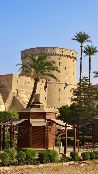 2D1N • Customize your trip: Cairo: Giza Pyramids + Sphinx + Saqqara Pyramid Complex + Hanging Church + Khan el-Khalili + Hotel accommodation not included