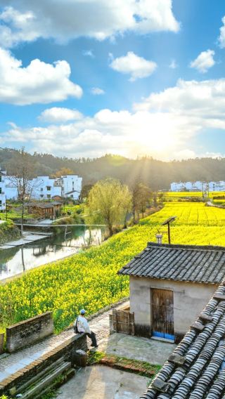 6D5N • Ge's Fairy Village + Wangxian Valley + Sanqingshan Mount Scenic Area + Wunvzhou Resort + Wuyuan Huangling Scenic Area + Jingdezhen + Lushan National Park