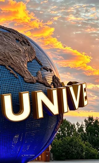 4D3N • Beijing Family Adventure: Universal Studios, Forbidden City & Hutong Tea & Dumpling Experience