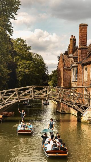 13D12N • England & Scotland · Classic ring tour from London