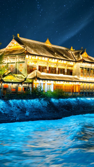 4天3晚 • 成都慢活 PLOG｜入住自選口碑五鑽飯店，探秘三星堆＋逗趣大貓熊＋尋夢蜀風雅韻＋都江堰南風，尊享專屬商務車接送，一價全包