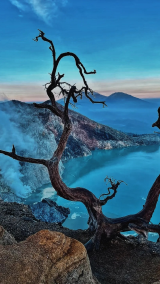3D2N • Customize your trip: Indonesia + Mount Bromo Sunrise, Climb Ijen Volcano to Witness Blue Fire and hike to the volcano summit