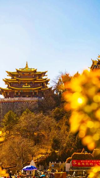 5D4N • Kunming + Dali + Lijiang + Shangri-La: Erhai Lake + The Dream Land + Bai tie-dye handicraft + Yulong Snow Mountain + Blue Moon Valley + Tiger Leaping Gorge + Songzanlin Monastery