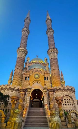 2D1N • Customize your trip: Cairo: Giza Pyramids + Saqqara Ancient Pyramid Complex + Grand Egyptian Museum + Saladin Citadel + Customisable Tour Route + Hotel accommodation not included