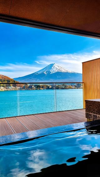 2日1晚 • 日本東京＋富士山「可免費代訂餐廳同各類門票」絕美列車之旅「富士山景觀特急」 新倉山淺間公園 
