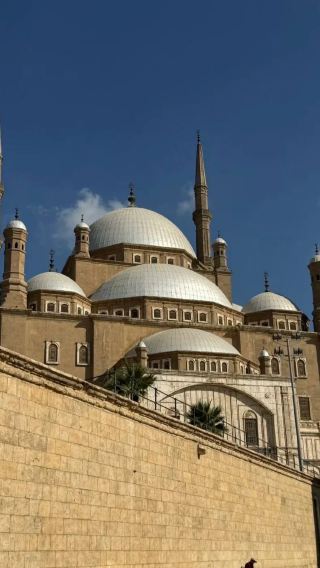 3D2N • Customize your trip: Cairo: Giza Pyramids + Sphinx + The Egyptian Museum + Hanging Church + Khan el-Khalili 