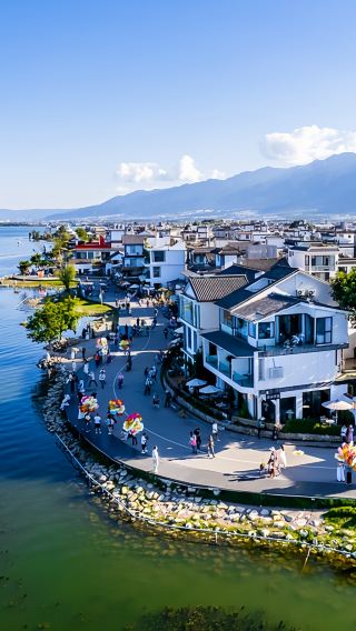 4天3晚 • 中國雲南 · 麗江＋大理市「金秋佳節」浪漫旅行：180環洱海＋玉龍雪山·4680世紀冰川公園｜喜洲特色餐＋雪廚自助餐