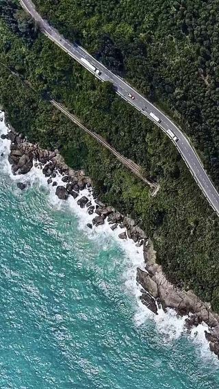 5天4晚 • 超值奢旅｜【升等全程五星飯店】越南峴港雙城・巴拿山黃金佛手天空步道・五行山登高・漫遊會安古城・不進購物站五日