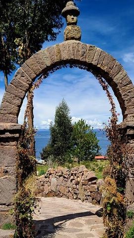2D1N • Tour island Uros, Amantani and Taquile 02days/01 night lake titicaca