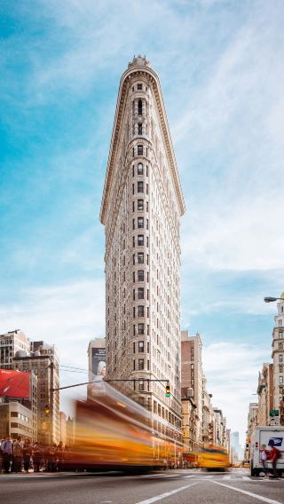 8D7N • United States: New York, Philadelphia, Washington, D. C. & Boston, Optional Upgrade: Mandarin Audio Guide at The Met