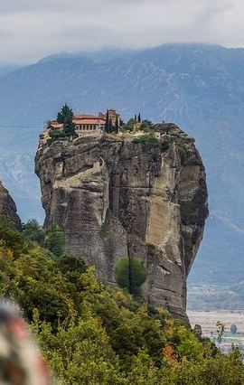 3D2N • Athens: 3 days 2 nights Meteora with small size tours & hotel