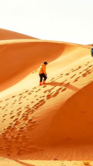 5D4N • Yinchuan + Zhongwei + Tenggeli Desert+ Tengger Desert Five Lakes Crossing