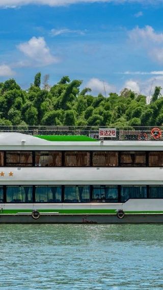 5D4N • Emperor voyage: 'all tips included' China + Guilin + Yangshuo + Li River Scenic Area + Longji Rice Terraces