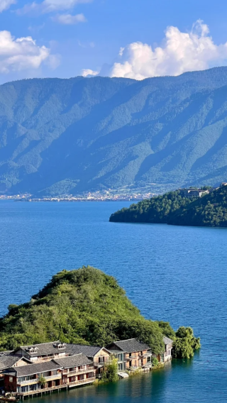 7D6N • Yunnan + Lijiang + Lugu Lake Scenic Area
