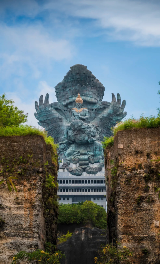 2D1N • Ubud cultural hidden gems + Tegalalang Rice Terraces + southern-coast shorelines + traditional Kecak Fire Dance
