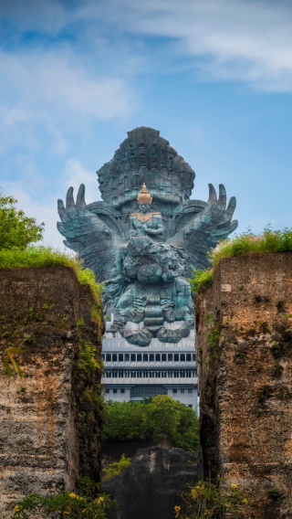 2D1N • Ubud cultural hidden gems + Tegalalang Rice Terraces + southern-coast shorelines + traditional Kecak Fire Dance