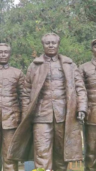8天7晚 • 城牆、大雁塔、西安博物院、兵馬俑、華清宮、華山、壺口瀑布國家地質公園、韓城古城、棗園、楊家嶺、王家坪