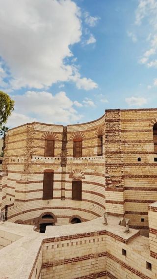 4D3N • Customize your trip: Cairo: Pharaonic Monument Exploration Tour + Giza Necropolis + Great Sphinx + Egyptian Museum + Hanging Church + Khan el-Khalili + Cave Church