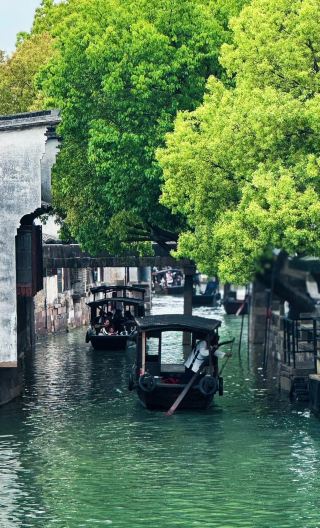 8D7N • Private Collection · Essence of East China°  Oriental Pearl Tower + Suzhou Gardens + West Lake Cruise + Wuzhen Water Town + Lingyin Temple