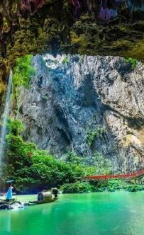 3日2晚 • 清遠＋英德·食足10餐·限時優惠·連續2晚保證入住徽派園林「英德棲湖酒店」·廣東話導遊·英西峰林＋洞天仙境·融創樂園＋融創大馬戲